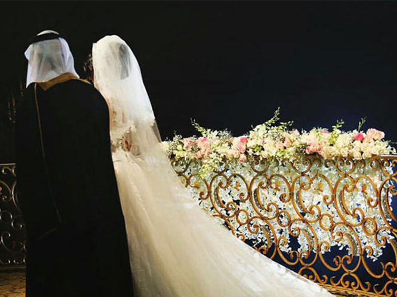 اضغط لمشاهدة الفيديو: عرس أسطوري لشيخ كويتي وعشرينية مغربية!